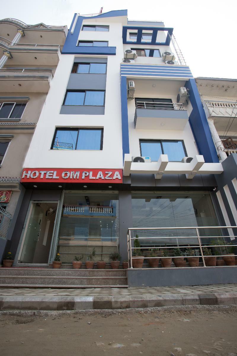 Oyo 136 Hotel Om Plaza Kathmandu Exterior foto